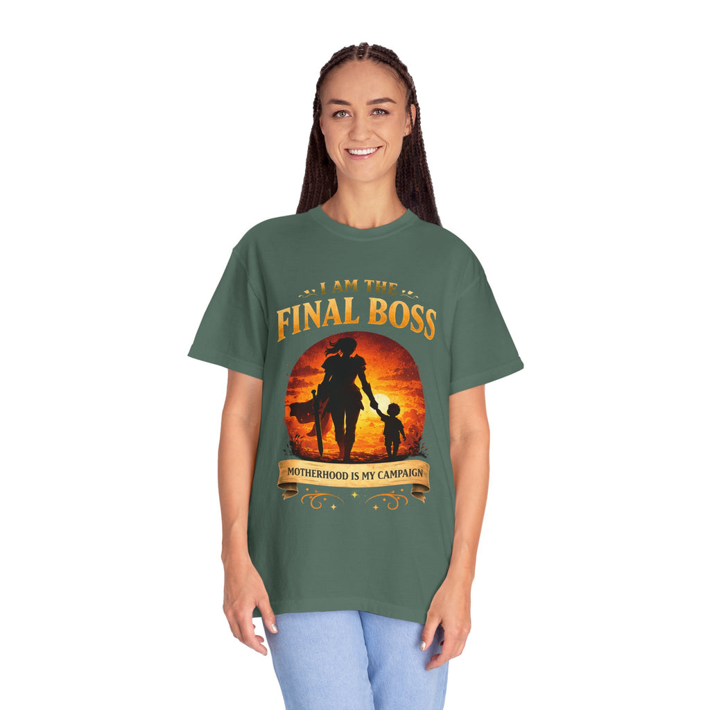 T‑Shirt — "I Am The Final Boss: Motherhood Is My Campaign" Graphic Tee
